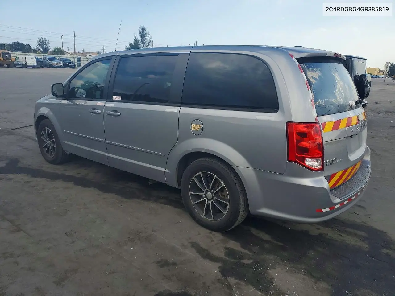 2C4RDGBG4GR385819 2016 Dodge Grand Caravan Se