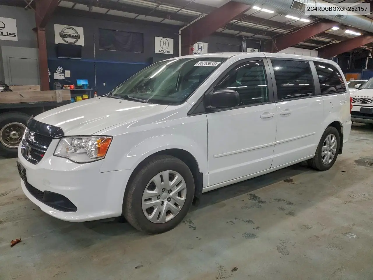2C4RDGBGXGR252157 2016 Dodge Grand Caravan Se