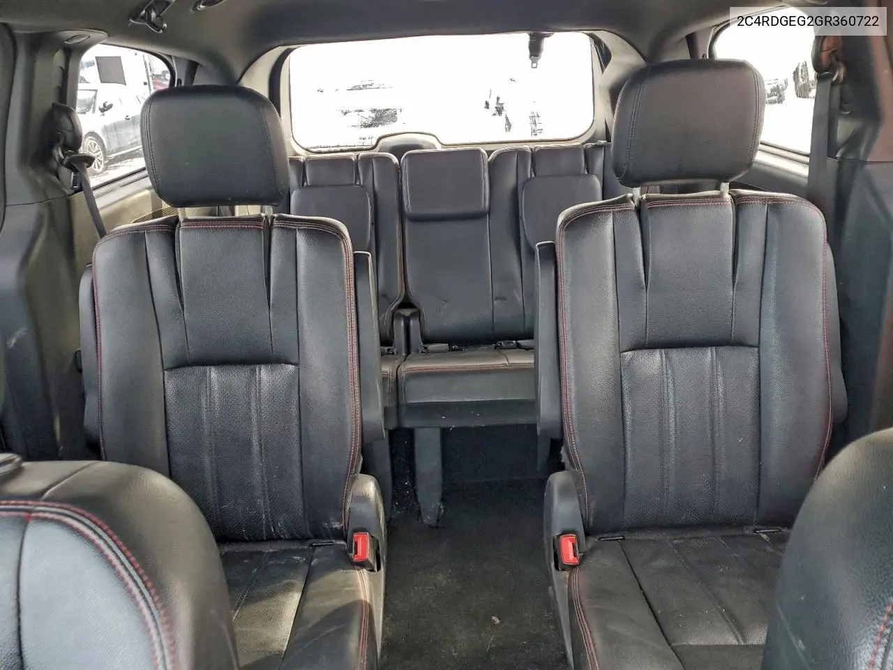 2C4RDGEG2GR360722 2016 Dodge Grand Caravan R/T