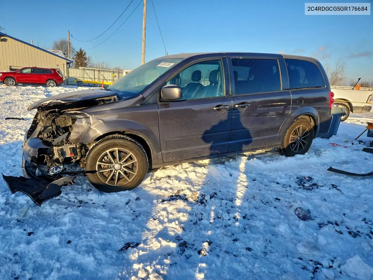 2C4RDGCG5GR176684 2016 Dodge Grand Caravan Sxt