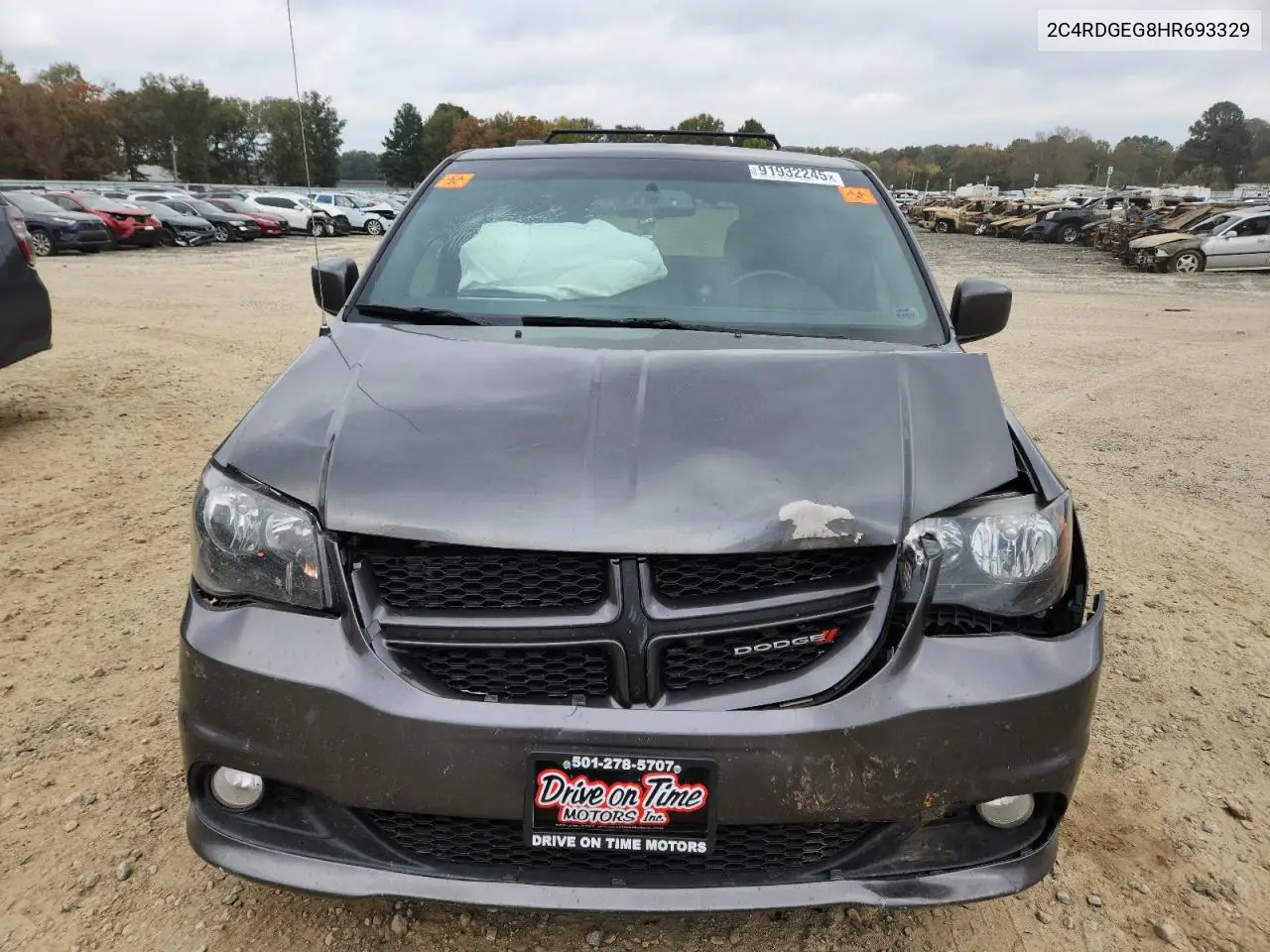 2C4RDGEG8HR693329 2017 Dodge Grand Caravan Gt