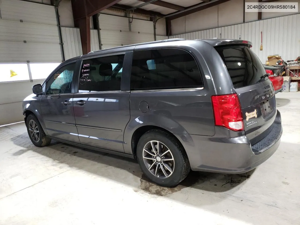 2C4RDGCG9HR580184 2017 Dodge Grand Caravan Sxt