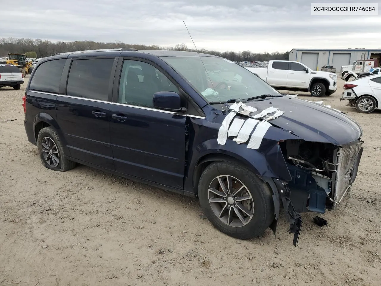 2C4RDGCG3HR746084 2017 Dodge Grand Caravan Sxt