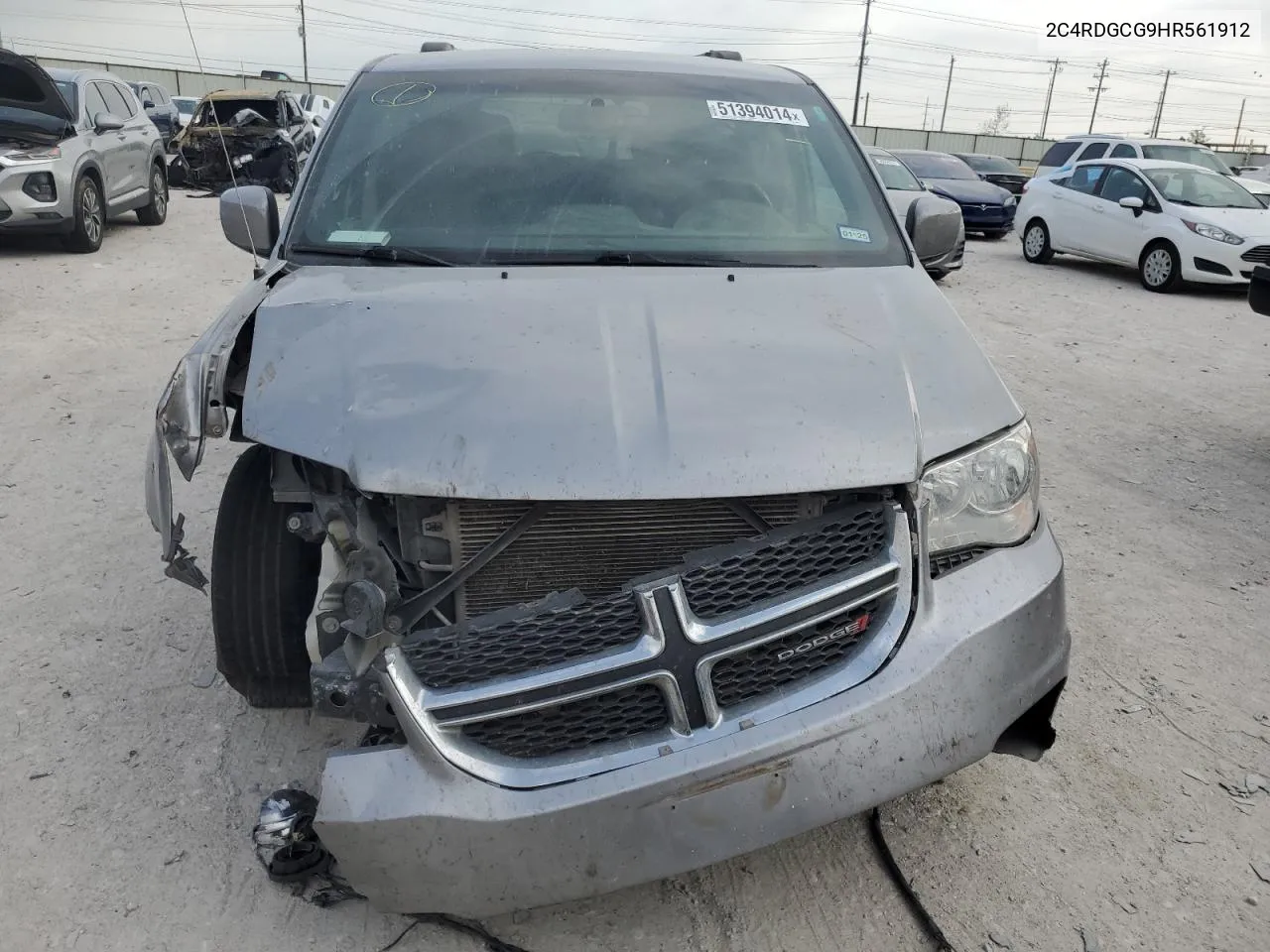 2C4RDGCG9HR561912 2017 Dodge Grand Caravan Sxt