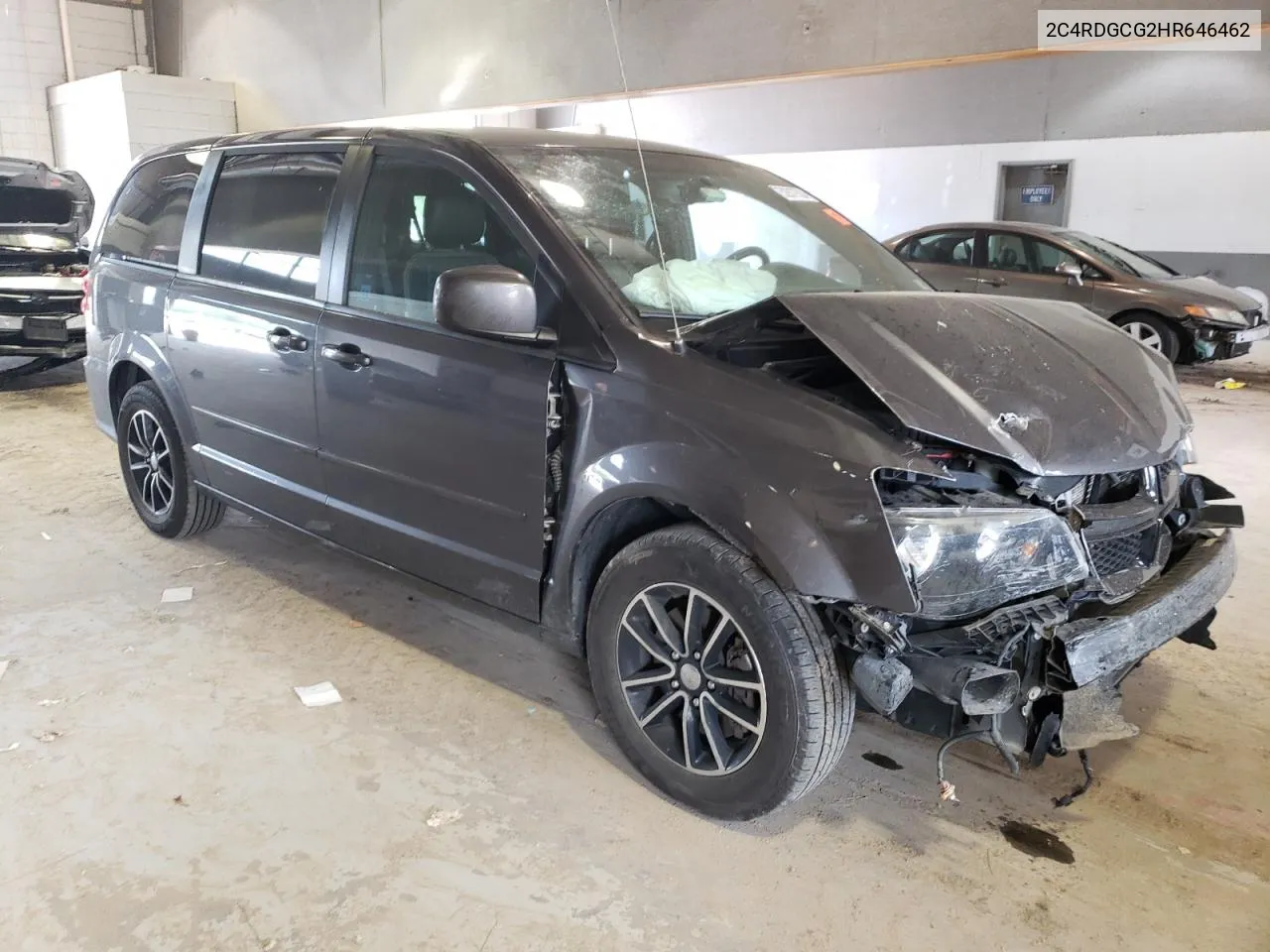 2C4RDGCG2HR646462 2017 Dodge Grand Caravan Sxt