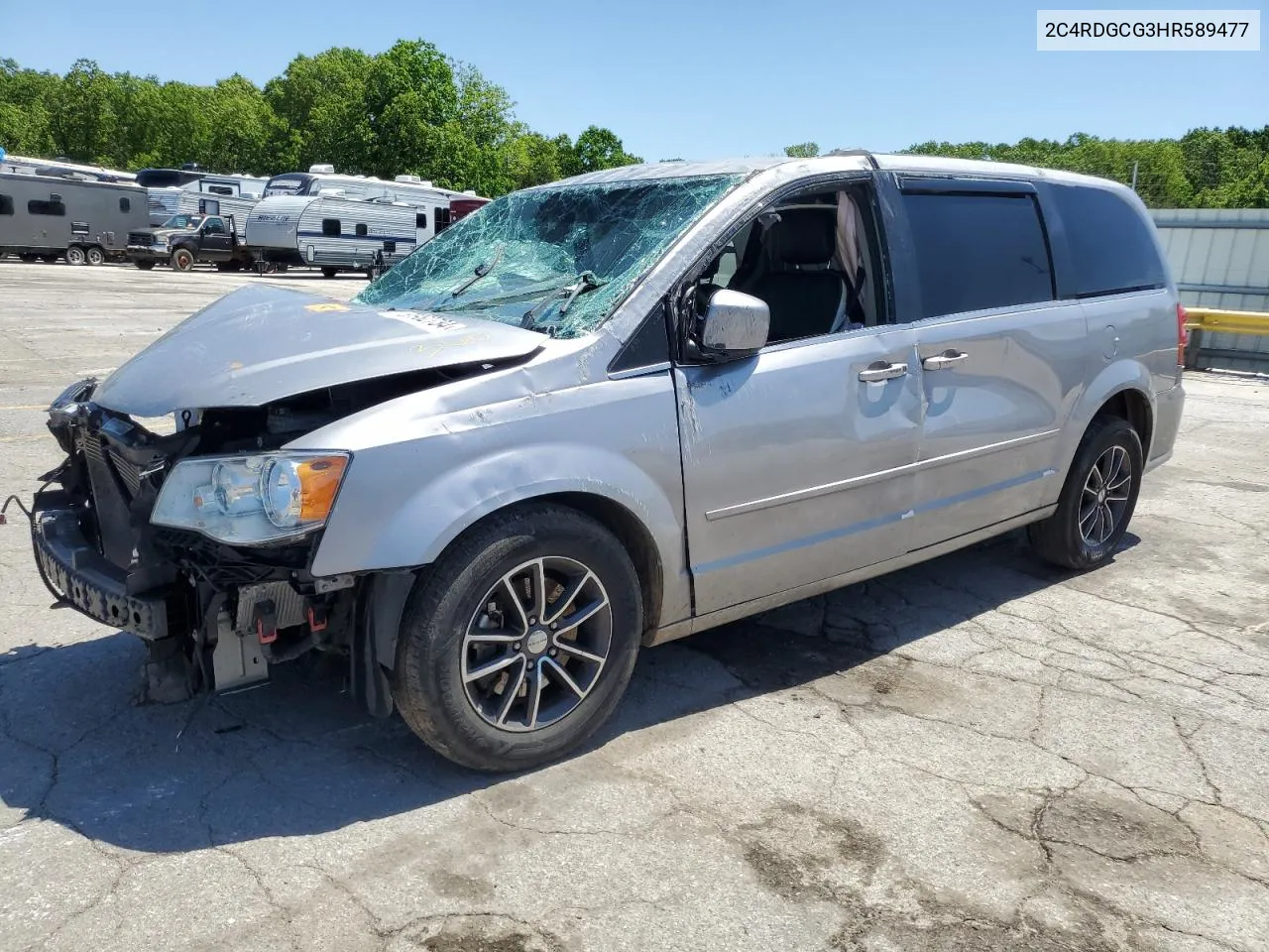 2C4RDGCG3HR589477 2017 Dodge Grand Caravan Sxt