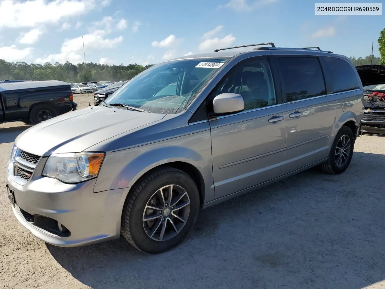 2C4RDGCG9HR690569 2017 Dodge Grand Caravan Sxt