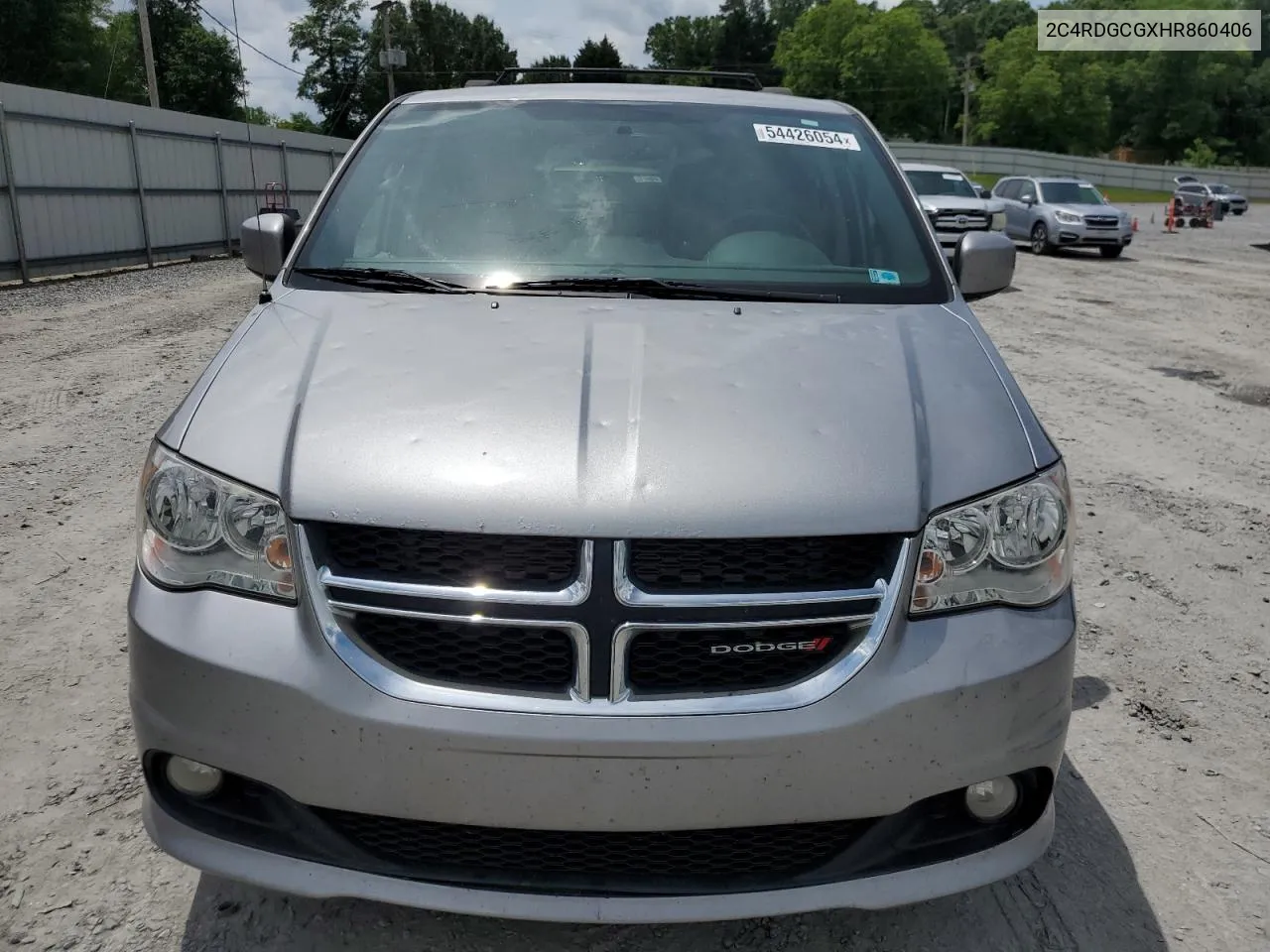 2C4RDGCGXHR860406 2017 Dodge Grand Caravan Sxt