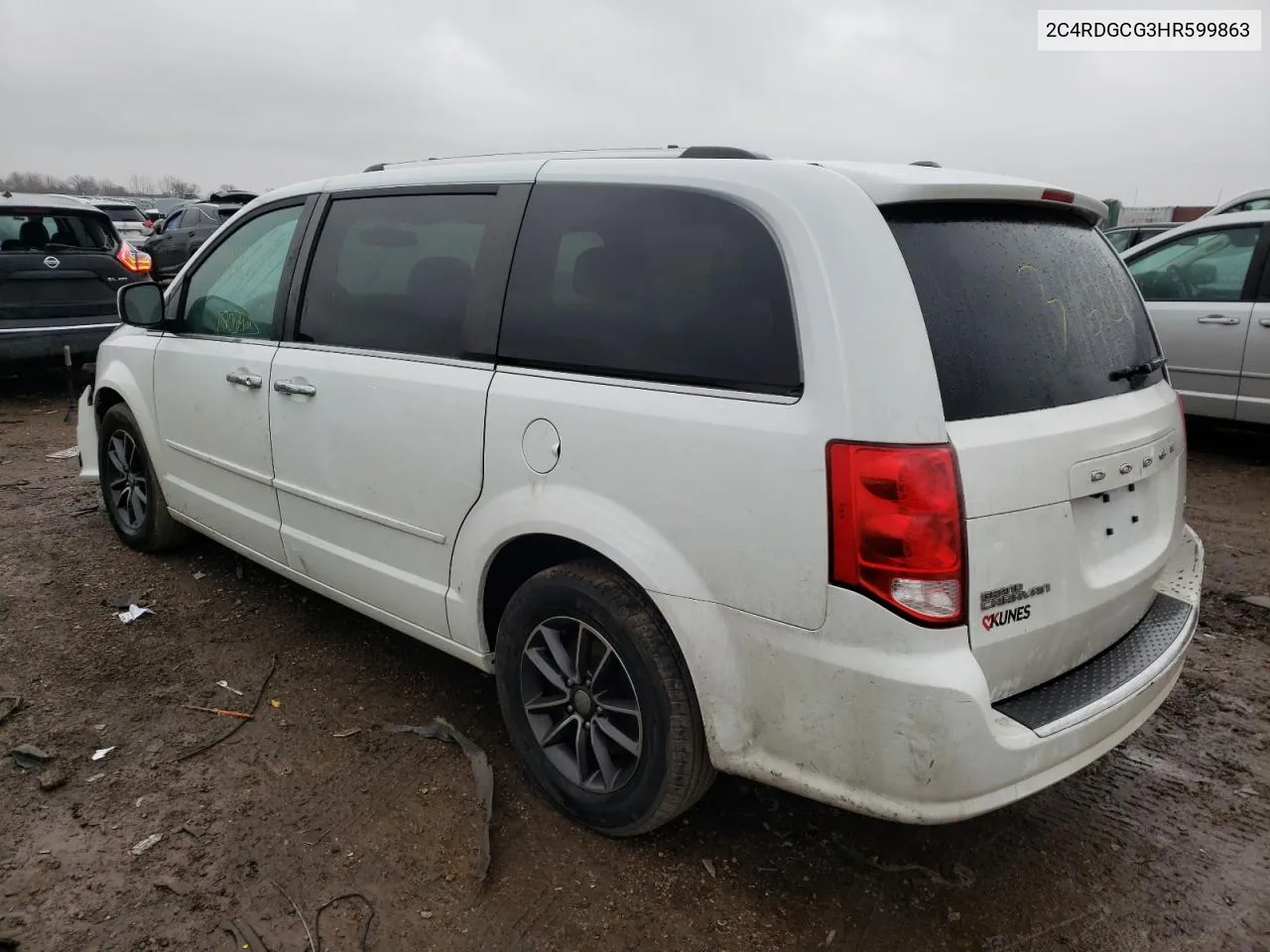 2C4RDGCG3HR599863 2017 Dodge Grand Caravan Sxt