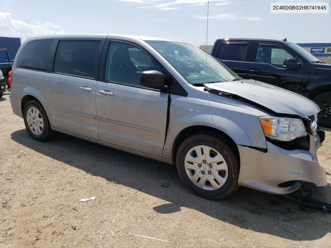 2C4RDGBG2HR741945 2017 Dodge Grand Caravan Se