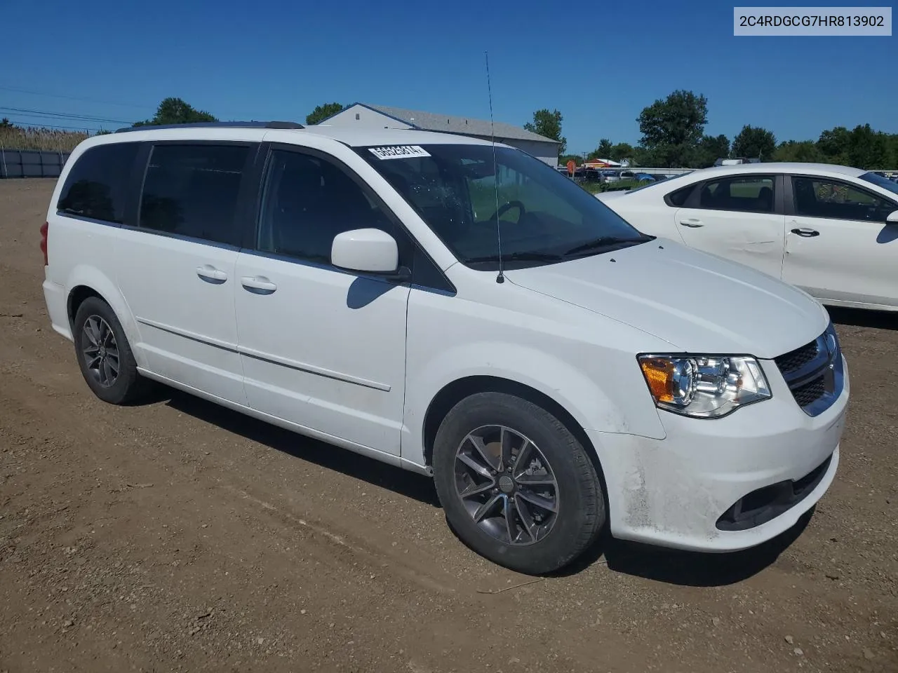 2017 Dodge Grand Caravan Sxt VIN: 2C4RDGCG7HR813902 Lot: 56525814