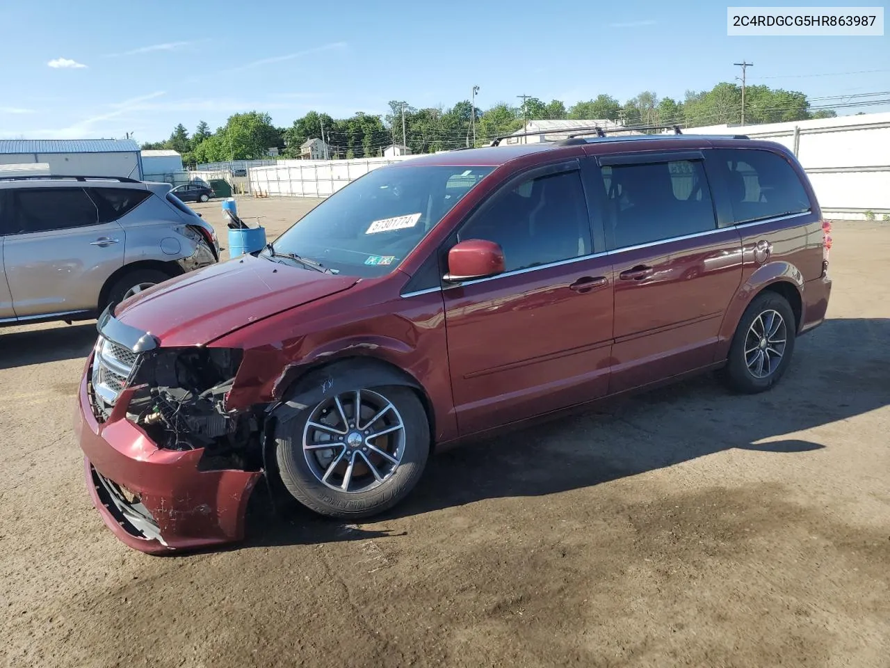 2C4RDGCG5HR863987 2017 Dodge Grand Caravan Sxt