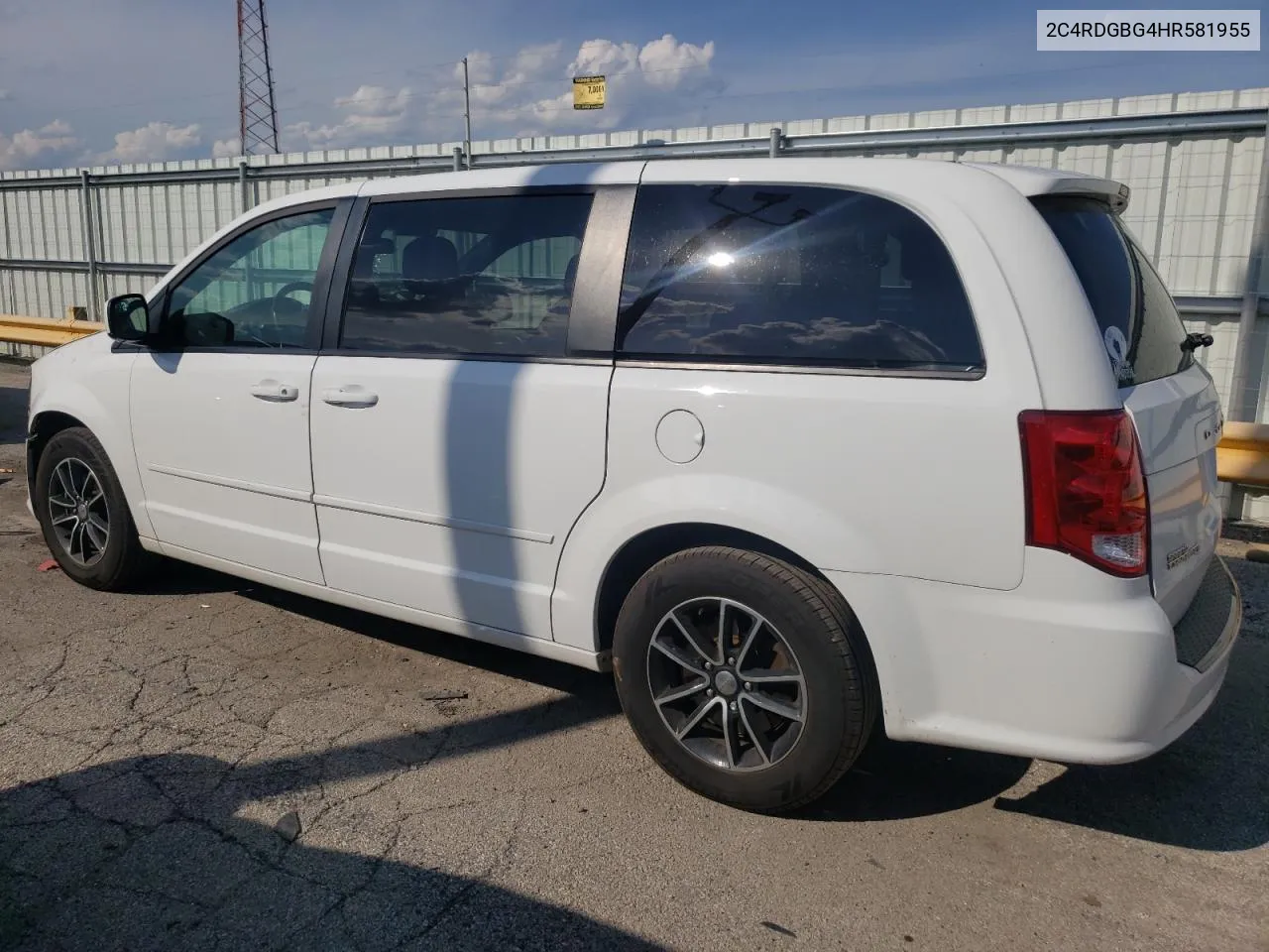 2C4RDGBG4HR581955 2017 Dodge Grand Caravan Se