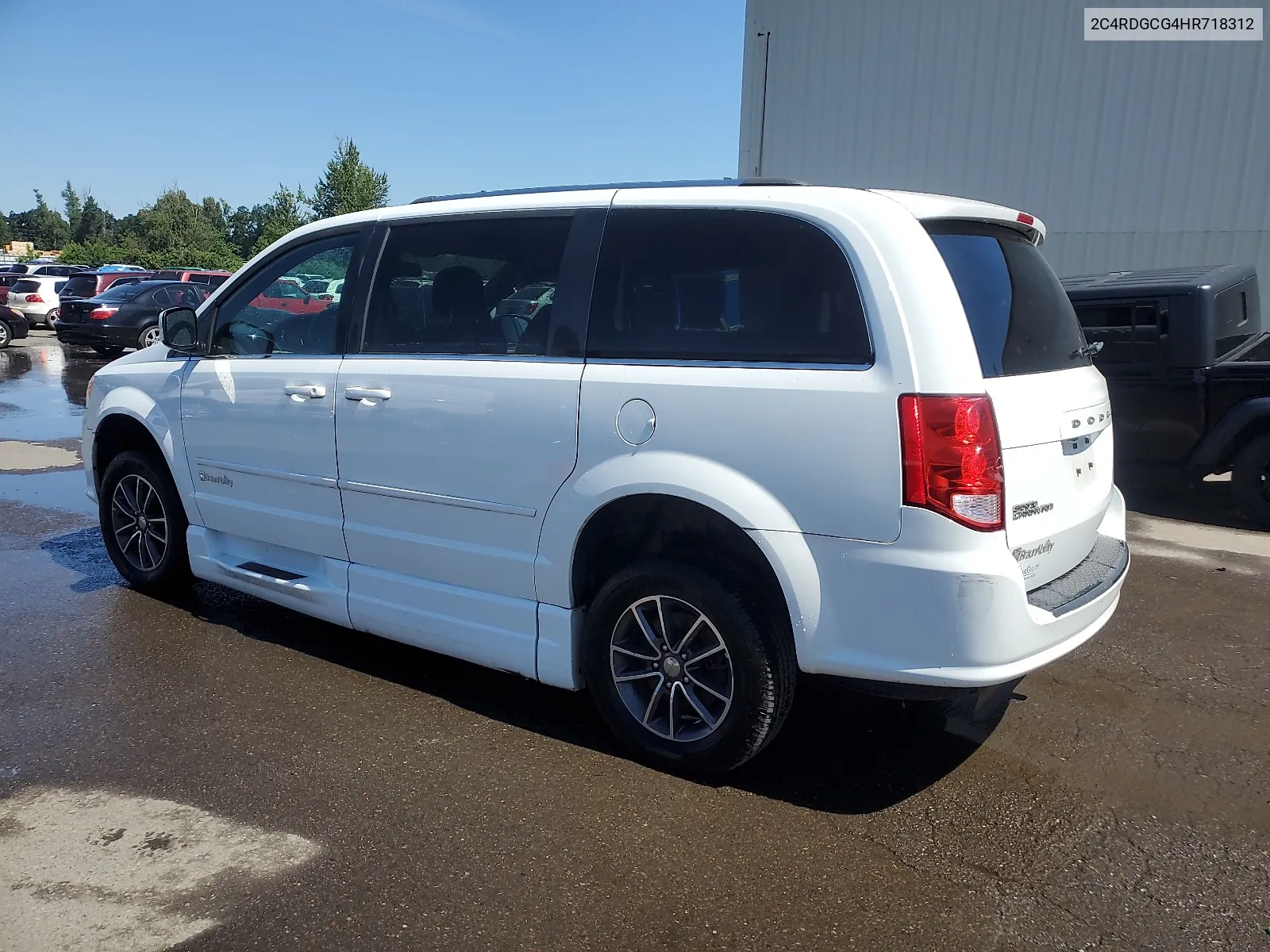 2017 Dodge Grand Caravan Sxt VIN: 2C4RDGCG4HR718312 Lot: 57759124