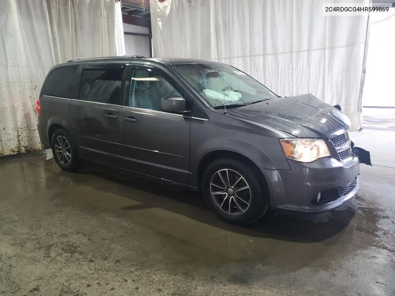 2C4RDGCG4HR599869 2017 Dodge Grand Caravan Sxt