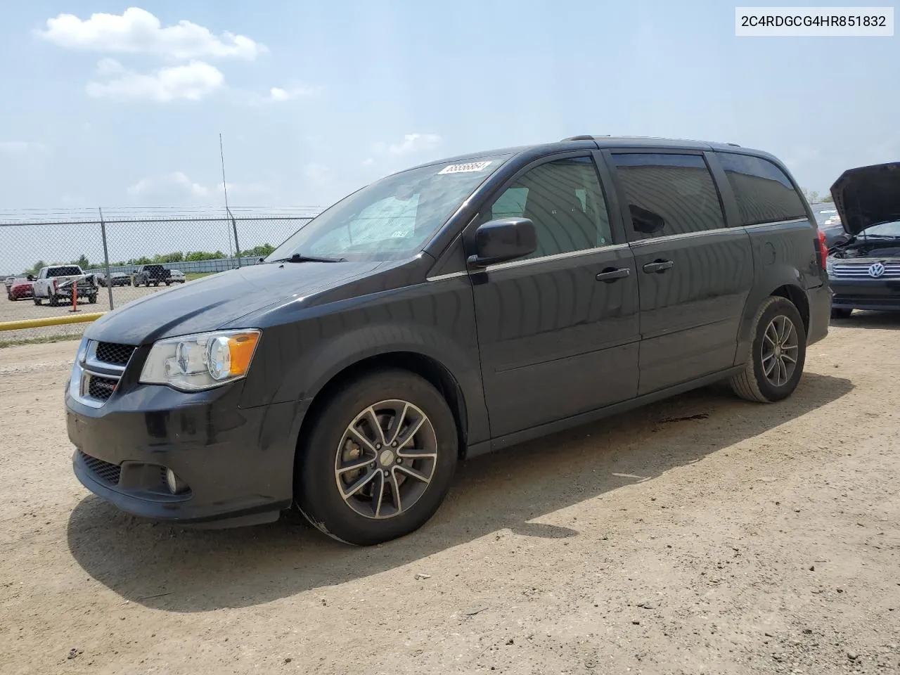 2017 Dodge Grand Caravan Sxt VIN: 2C4RDGCG4HR851832 Lot: 65556864