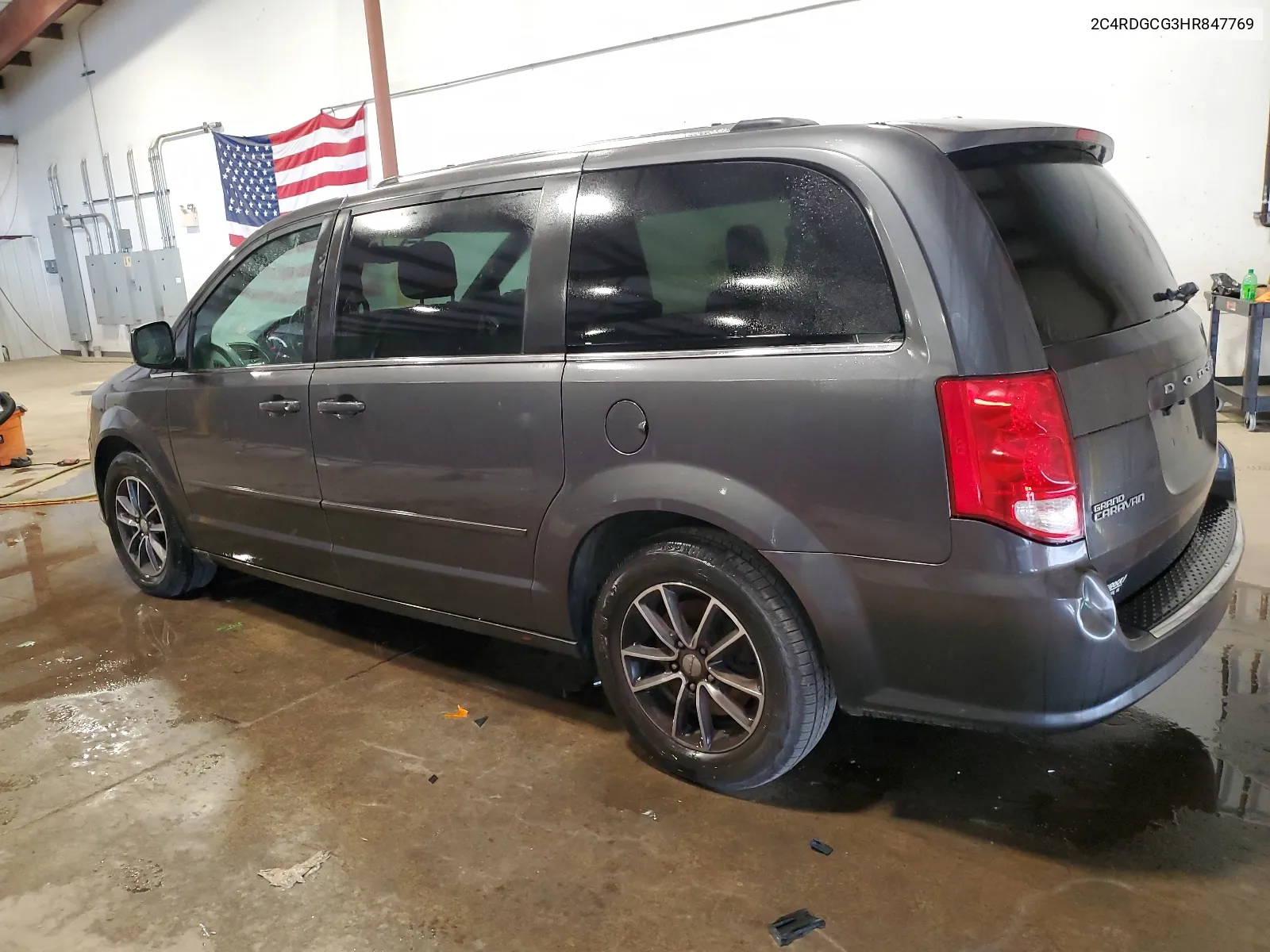 2C4RDGCG3HR847769 2017 Dodge Grand Caravan Sxt