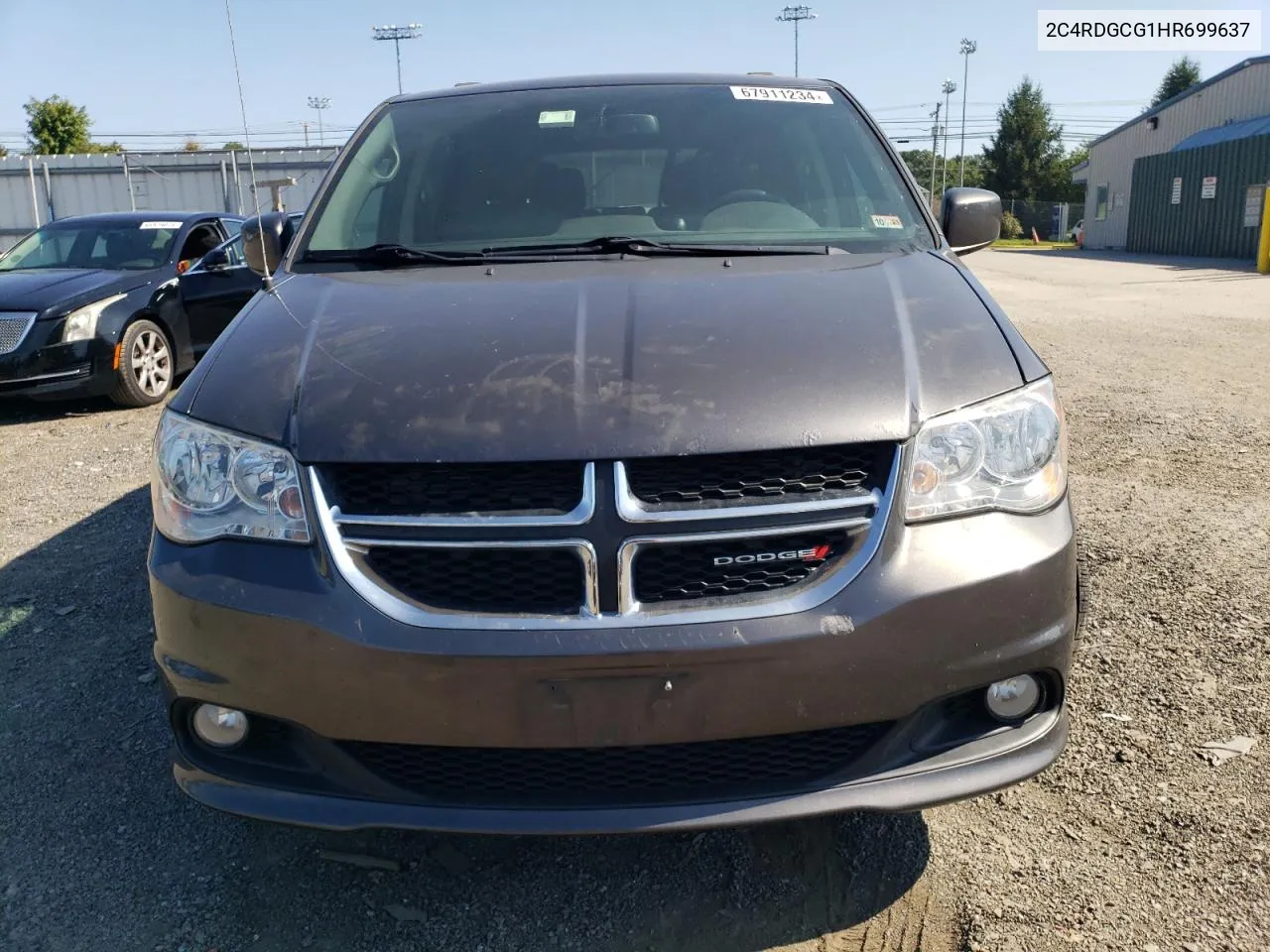 2C4RDGCG1HR699637 2017 Dodge Grand Caravan Sxt