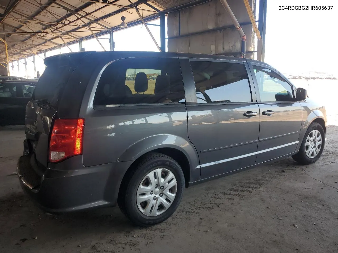 2C4RDGBG2HR605637 2017 Dodge Grand Caravan Se