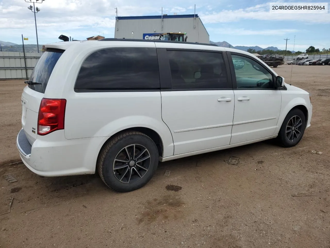 2C4RDGEG5HR825964 2017 Dodge Grand Caravan Gt