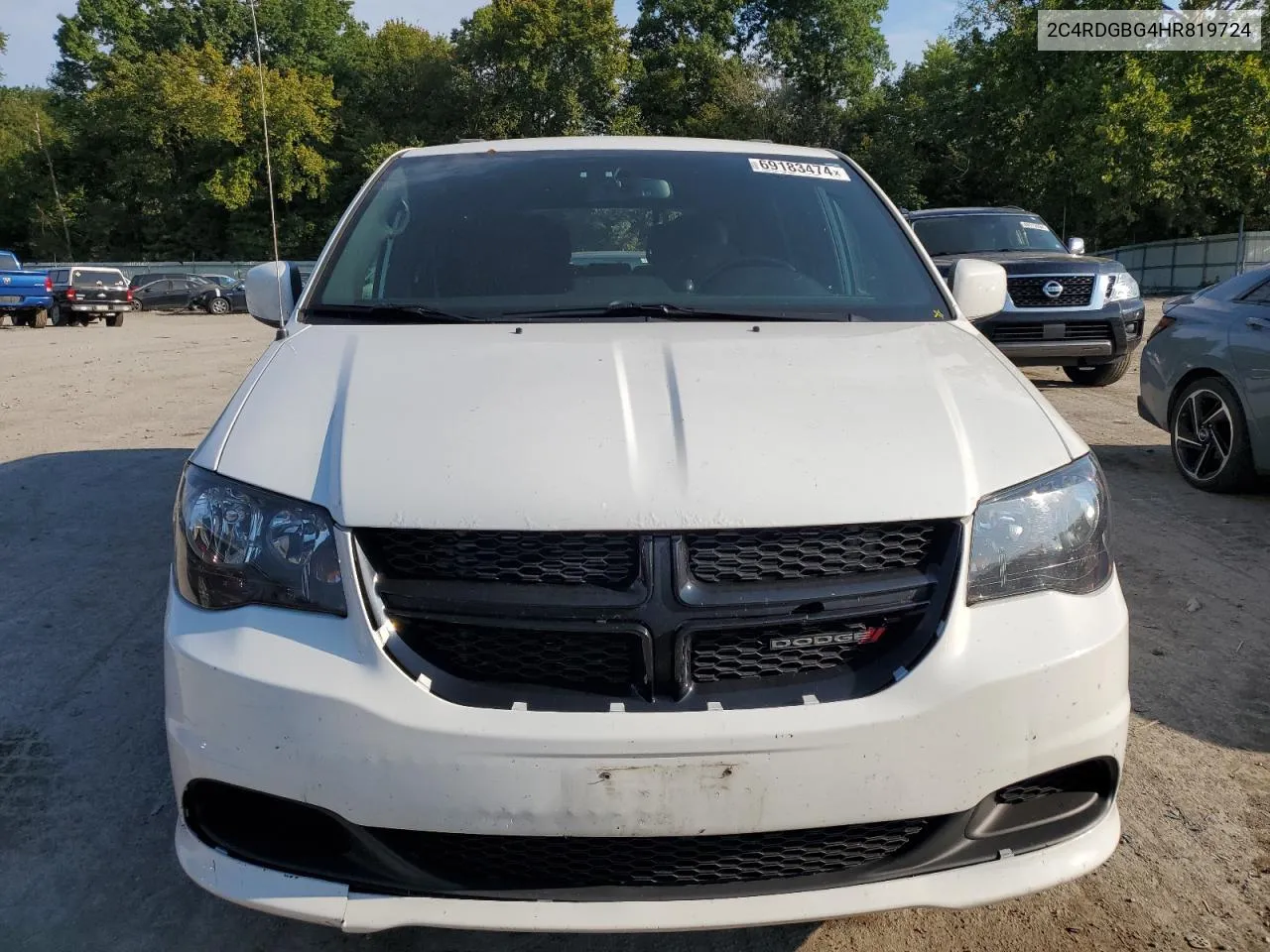 2C4RDGBG4HR819724 2017 Dodge Grand Caravan Se