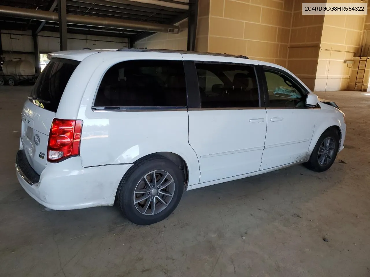 2C4RDGCG8HR554322 2017 Dodge Grand Caravan Sxt