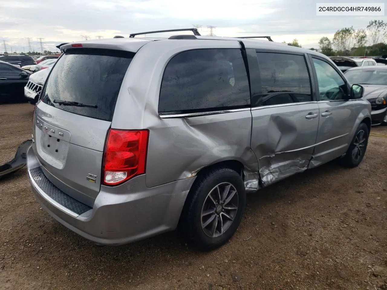 2C4RDGCG4HR749866 2017 Dodge Grand Caravan Sxt