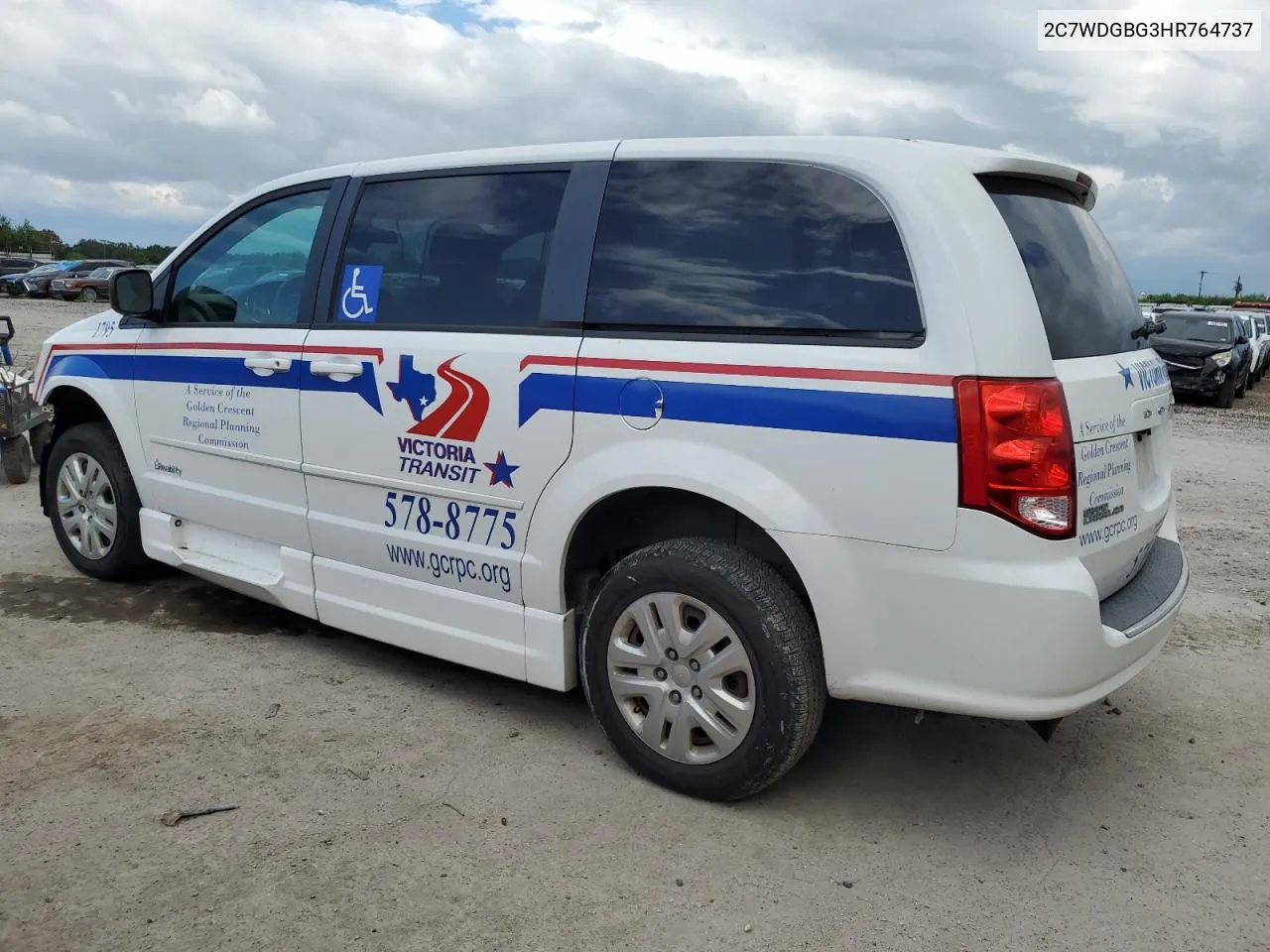 2C7WDGBG3HR764737 2017 Dodge Grand Caravan Se