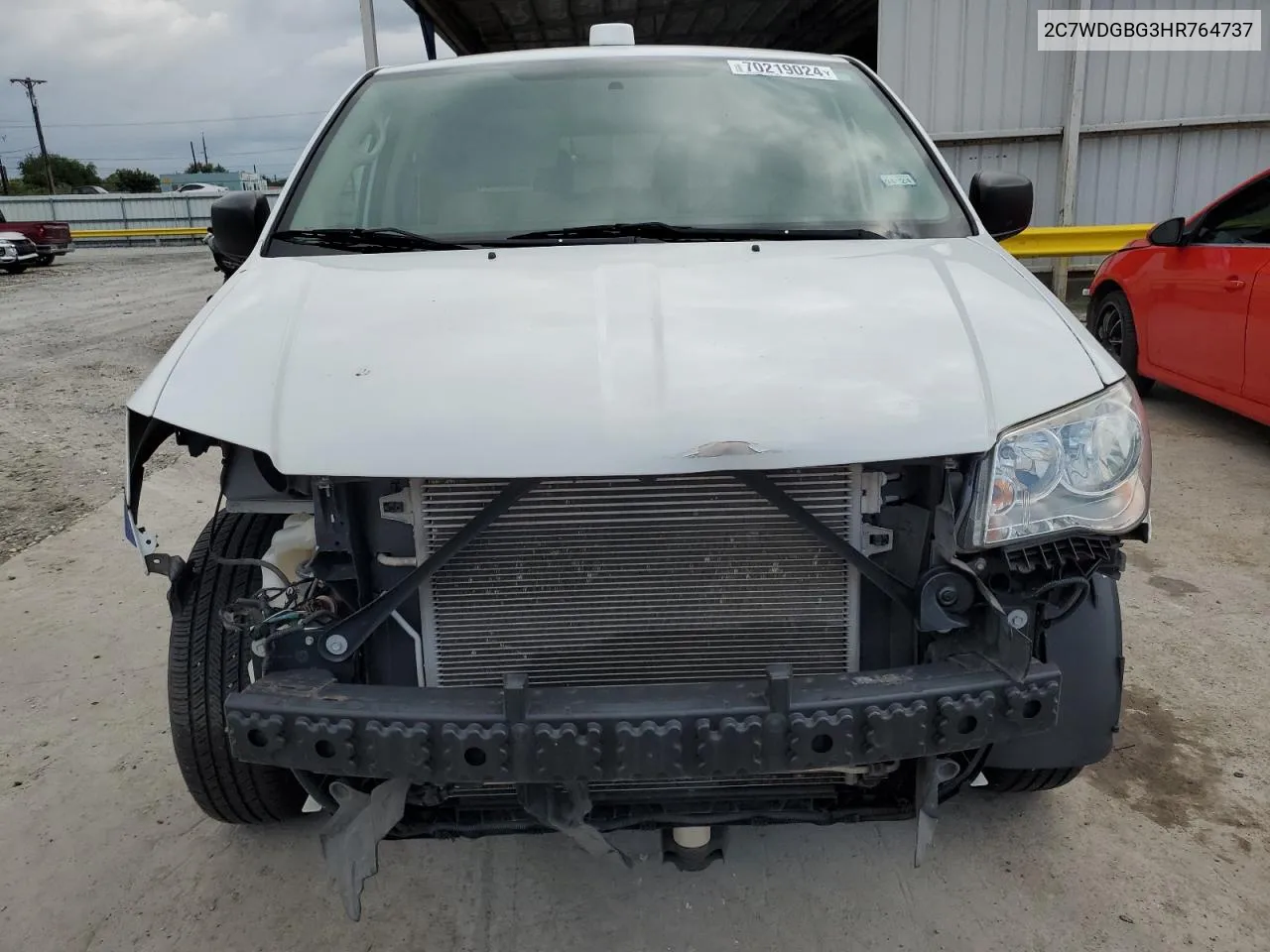 2C7WDGBG3HR764737 2017 Dodge Grand Caravan Se