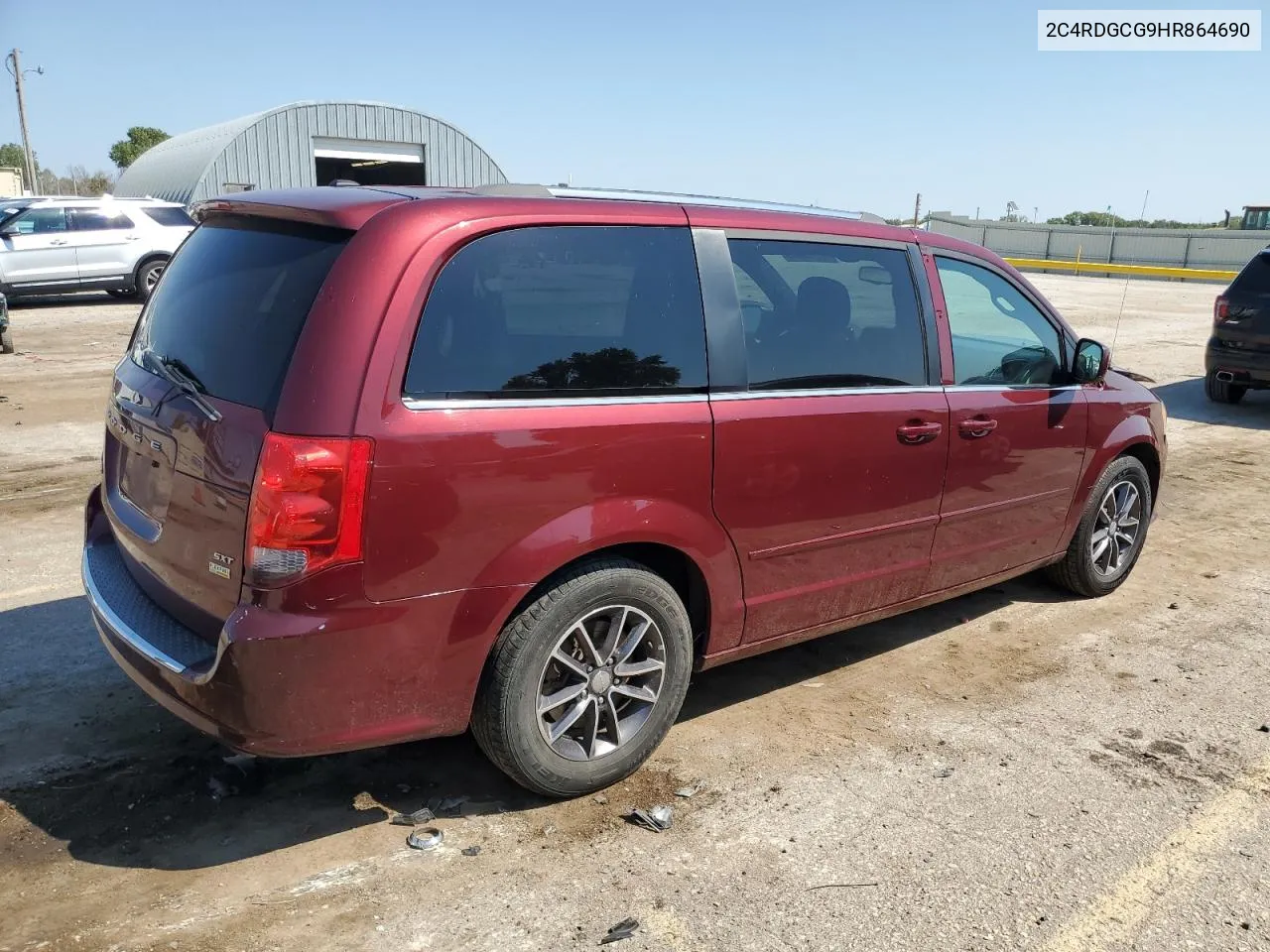 2C4RDGCG9HR864690 2017 Dodge Grand Caravan Sxt