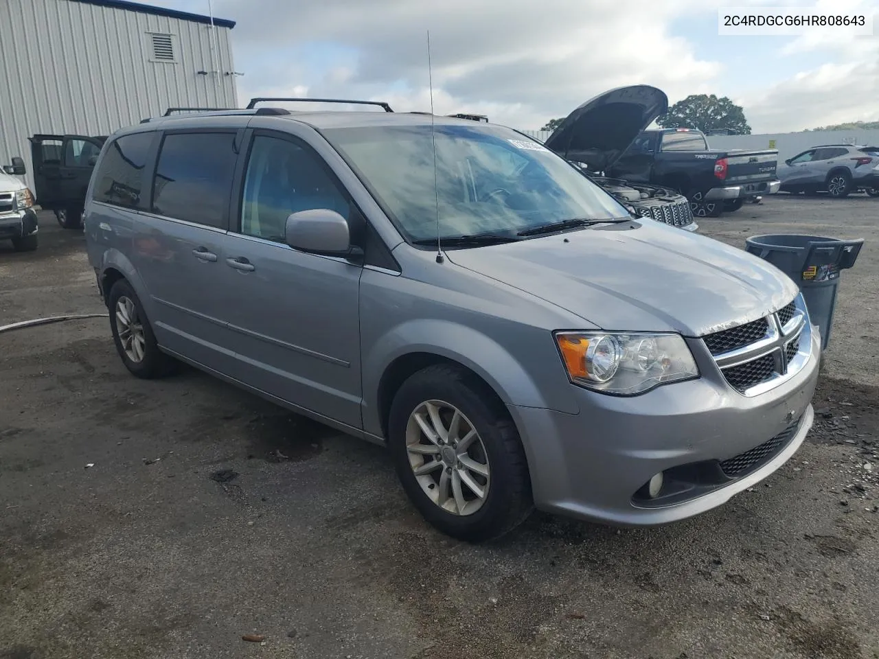 2C4RDGCG6HR808643 2017 Dodge Grand Caravan Sxt