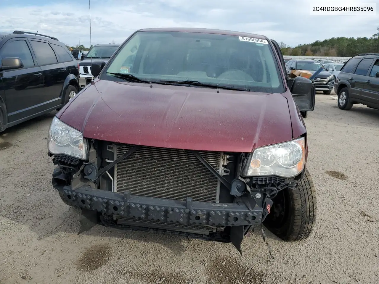 2C4RDGBG4HR835096 2017 Dodge Grand Caravan Se