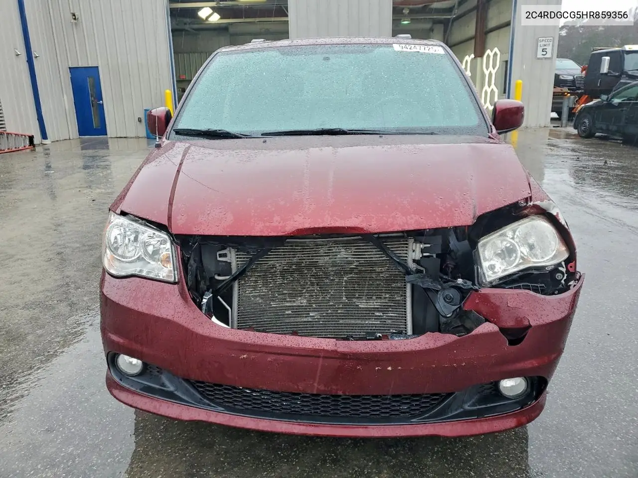 2C4RDGCG5HR859356 2017 Dodge Grand Caravan Sxt