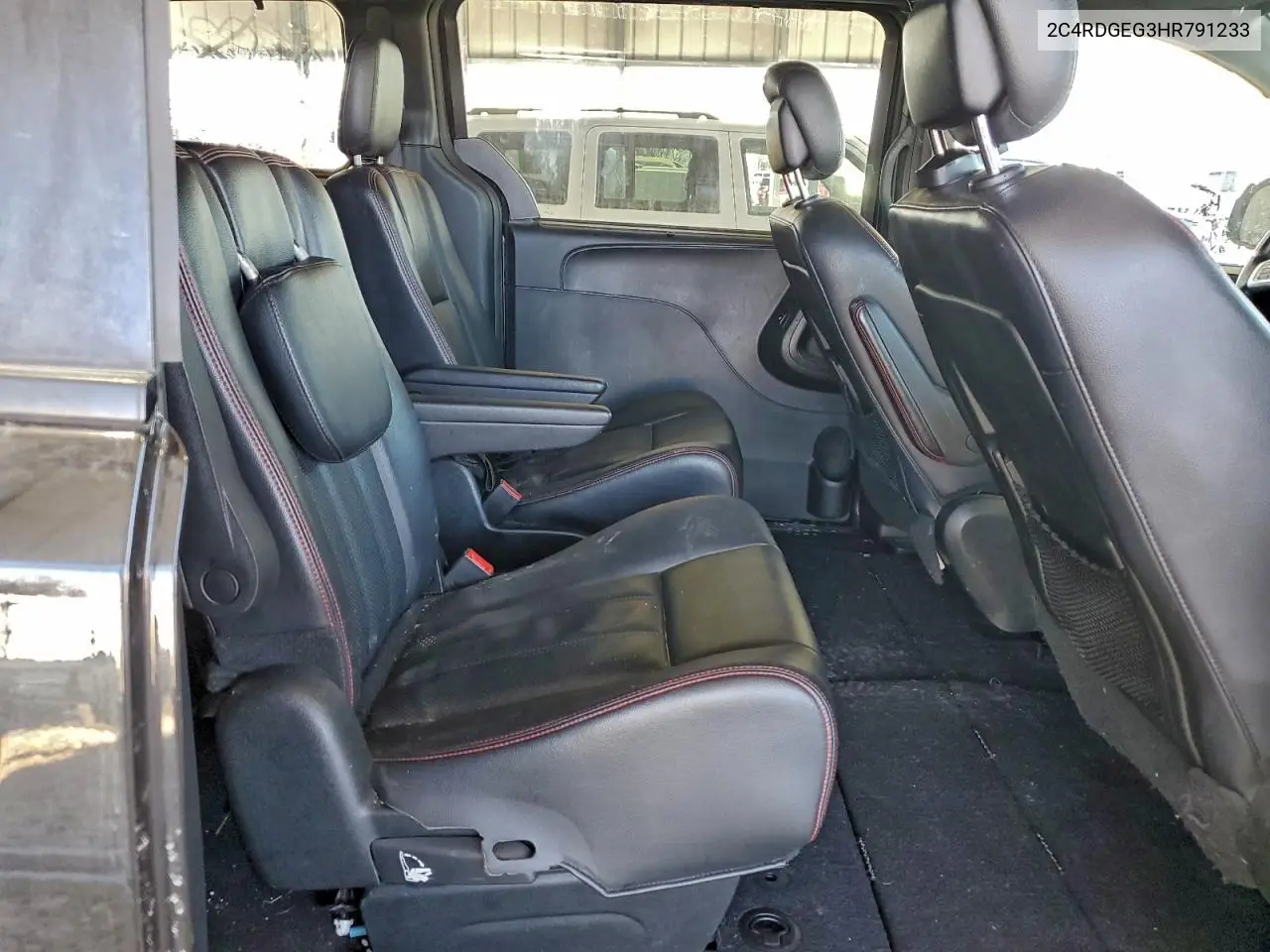 2C4RDGEG3HR791233 2017 Dodge Grand Caravan Gt