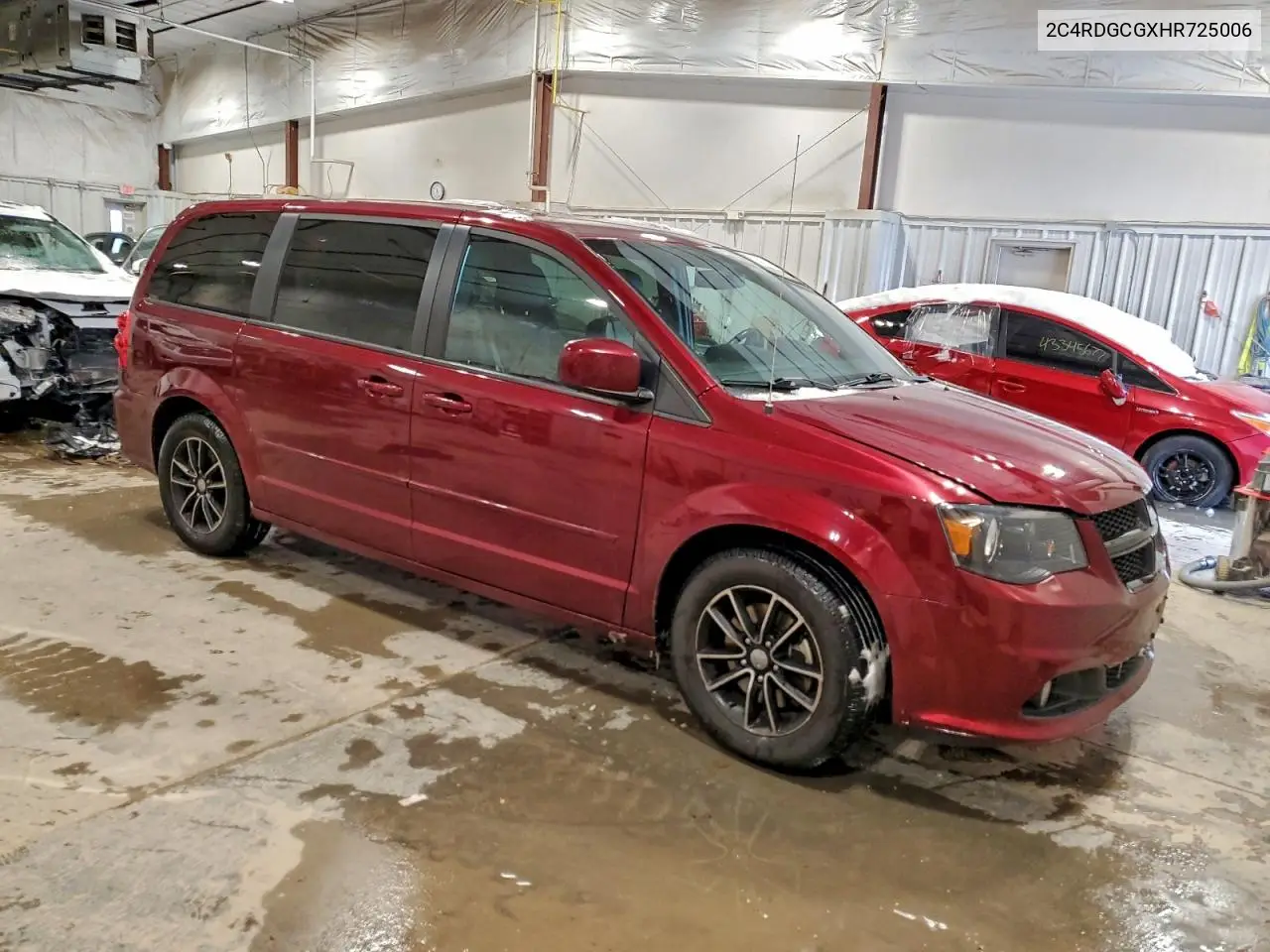 2C4RDGCGXHR725006 2017 Dodge Grand Caravan Sxt