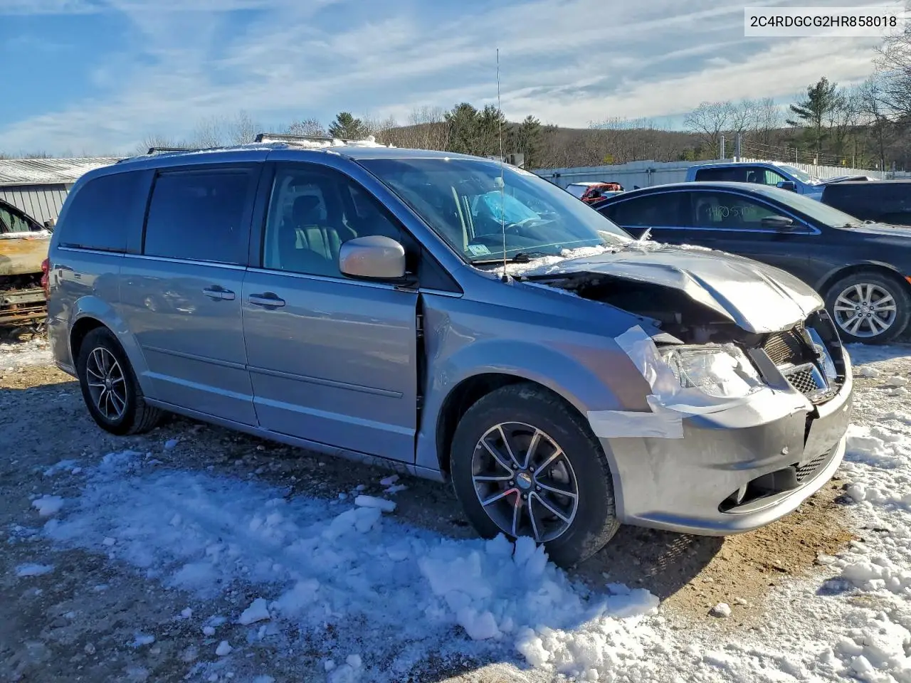2C4RDGCG2HR858018 2017 Dodge Grand Caravan Sxt