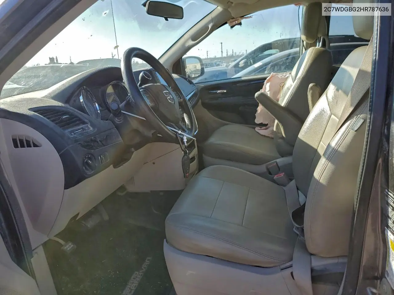 2C7WDGBG2HR787636 2017 Dodge Grand Caravan Se