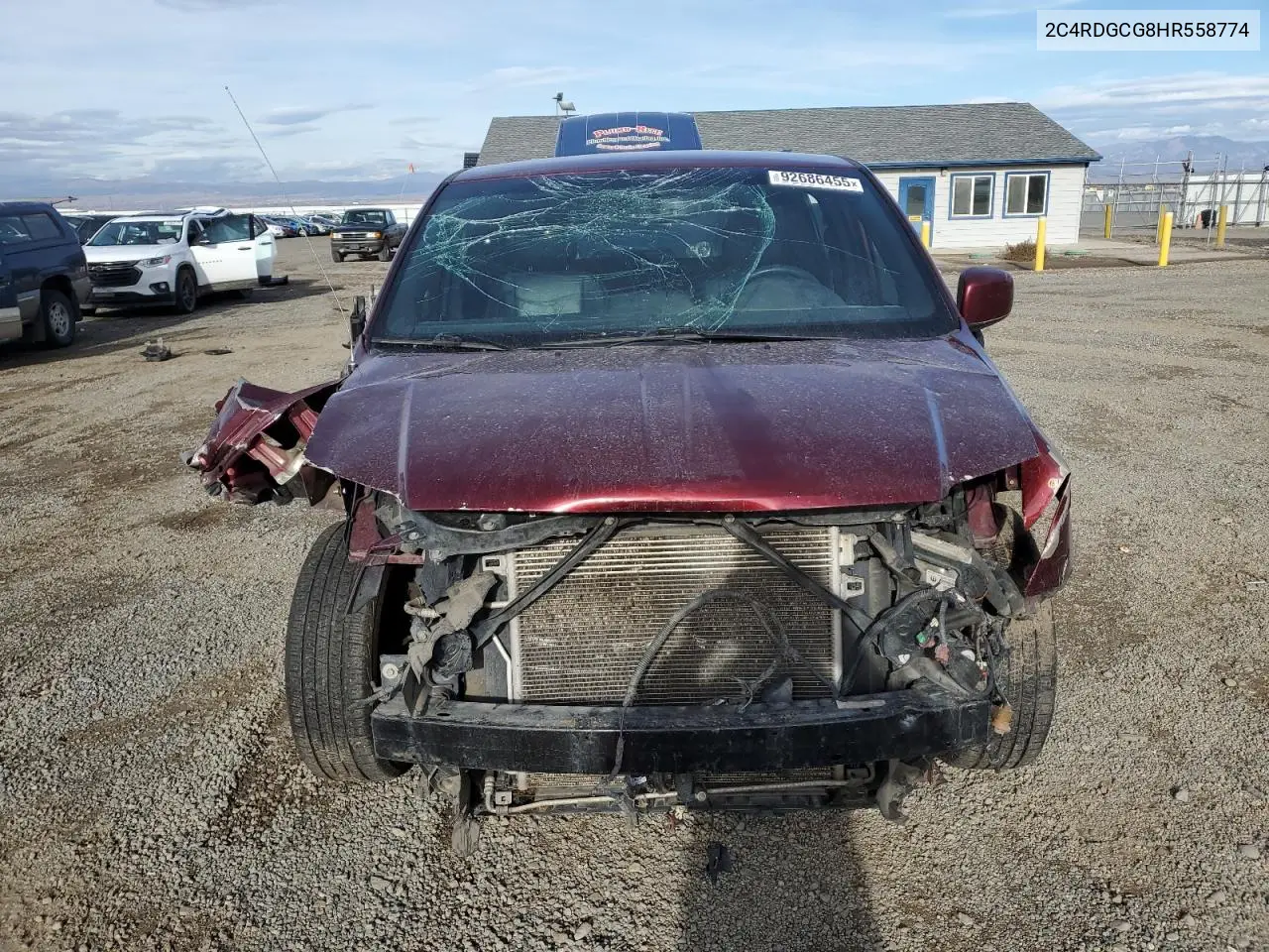 2C4RDGCG8HR558774 2017 Dodge Grand Caravan Sxt