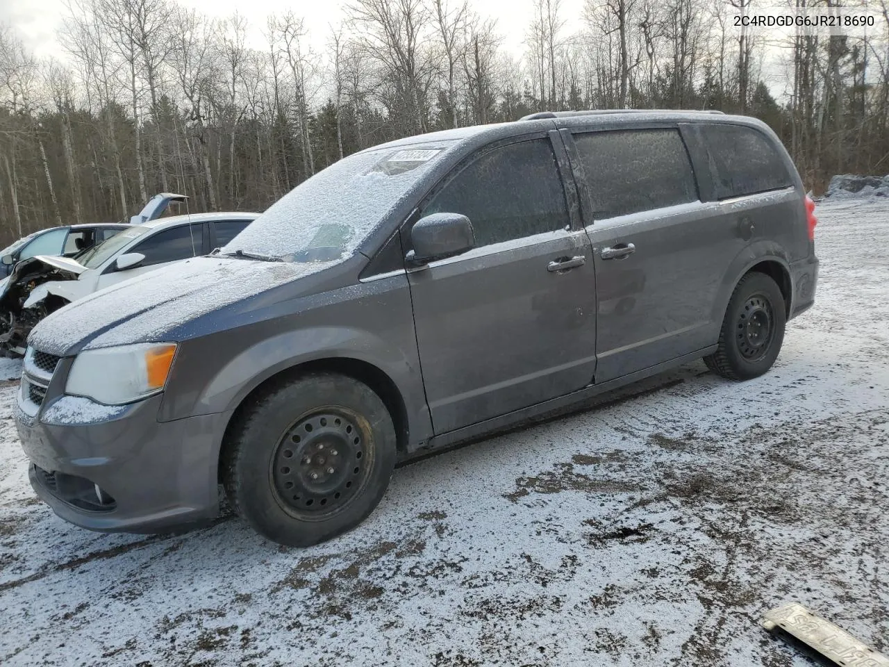 2C4RDGDG6JR218690 2018 Dodge Grand Caravan Crew