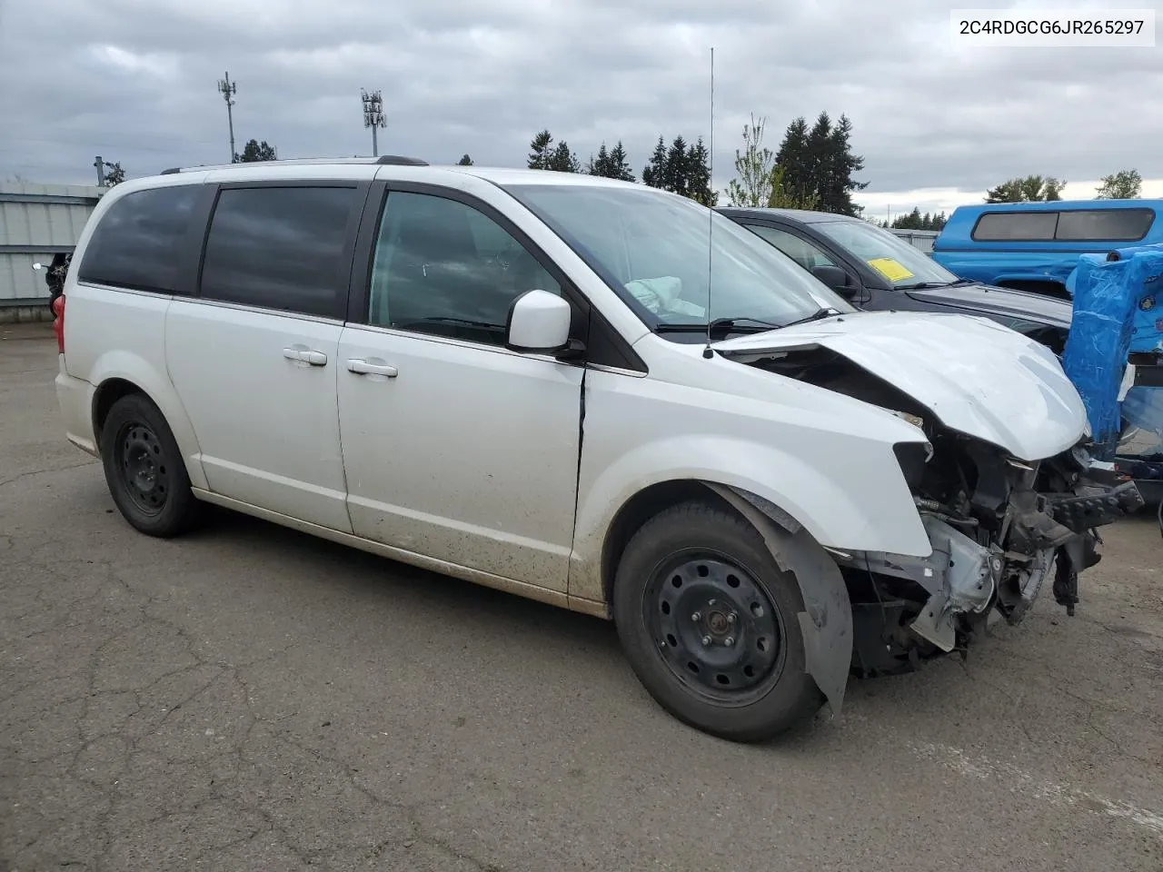 2018 Dodge Grand Caravan Sxt VIN: 2C4RDGCG6JR265297 Lot: 48753554