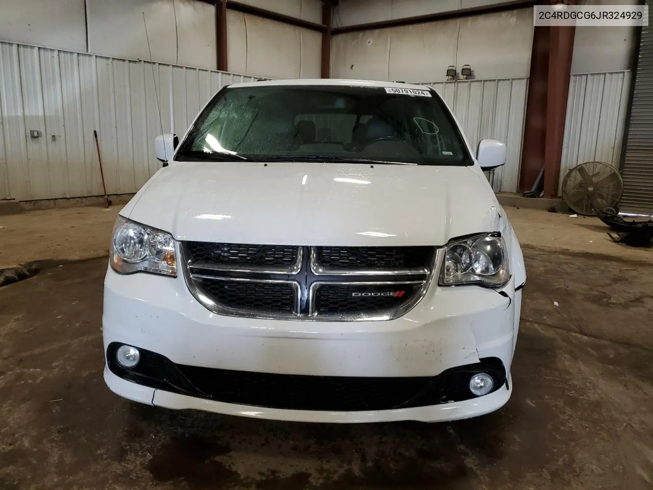 2C4RDGCG6JR324929 2018 Dodge Grand Caravan Sxt