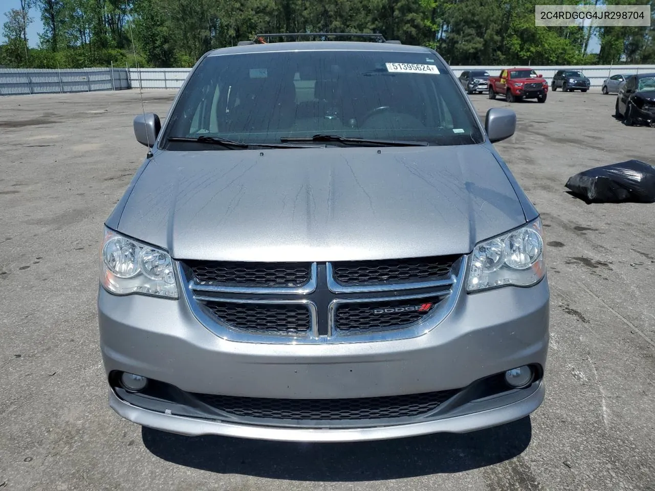 2018 Dodge Grand Caravan Sxt VIN: 2C4RDGCG4JR298704 Lot: 51395624