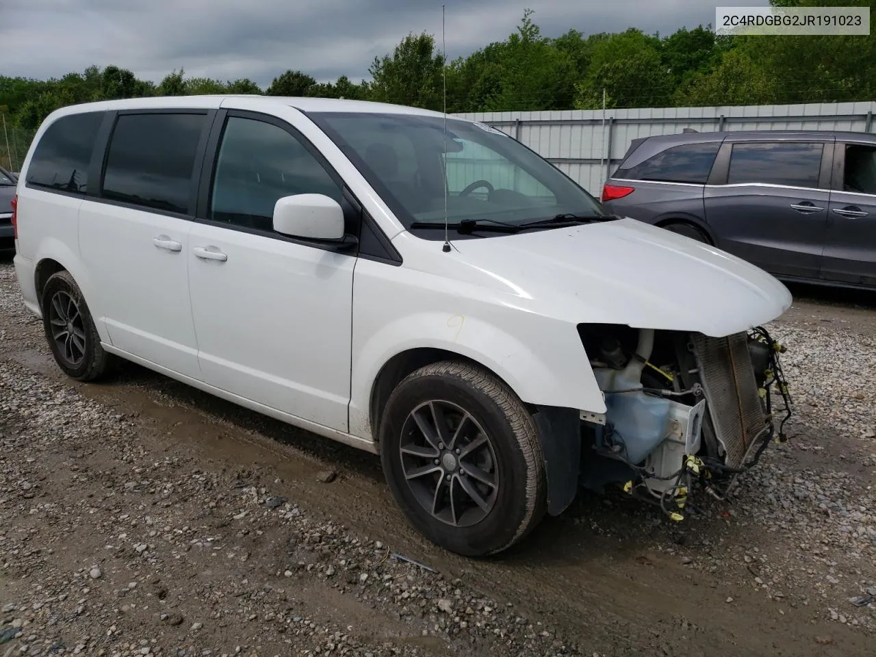 2C4RDGBG2JR191023 2018 Dodge Grand Caravan Se