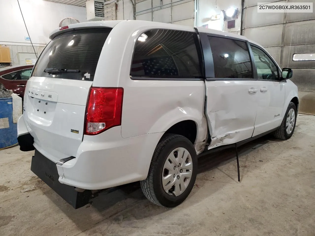 2C7WDGBGXJR363501 2018 Dodge Grand Caravan Se