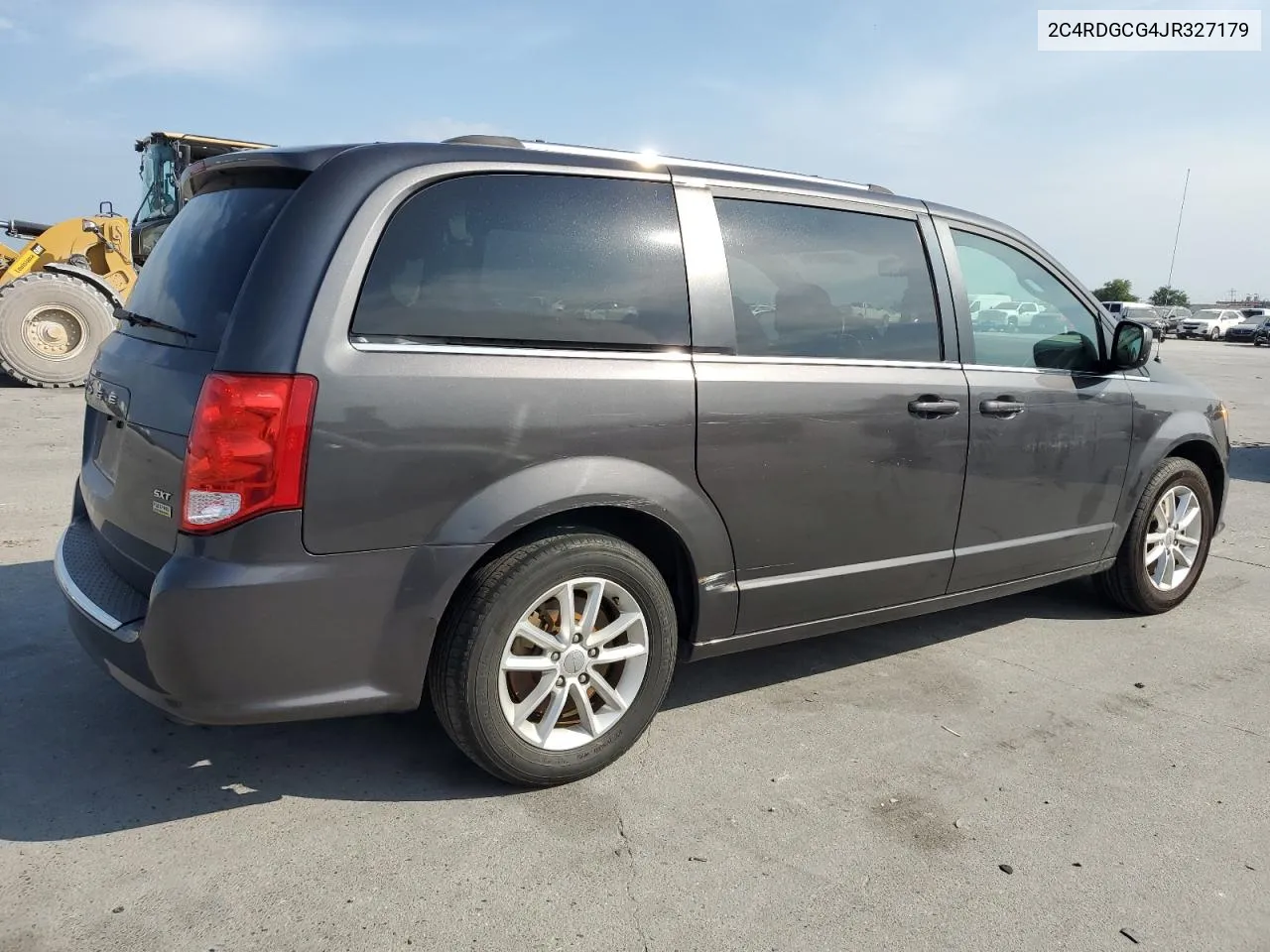 2C4RDGCG4JR327179 2018 Dodge Grand Caravan Sxt