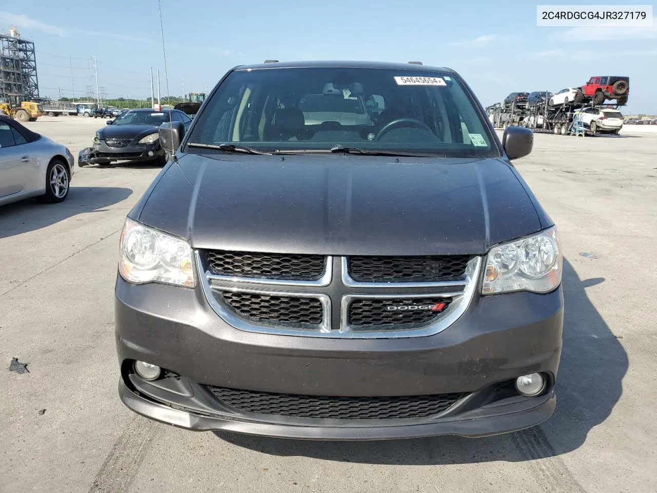 2C4RDGCG4JR327179 2018 Dodge Grand Caravan Sxt