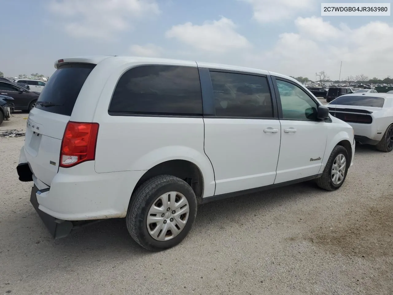 2C7WDGBG4JR363980 2018 Dodge Grand Caravan Se