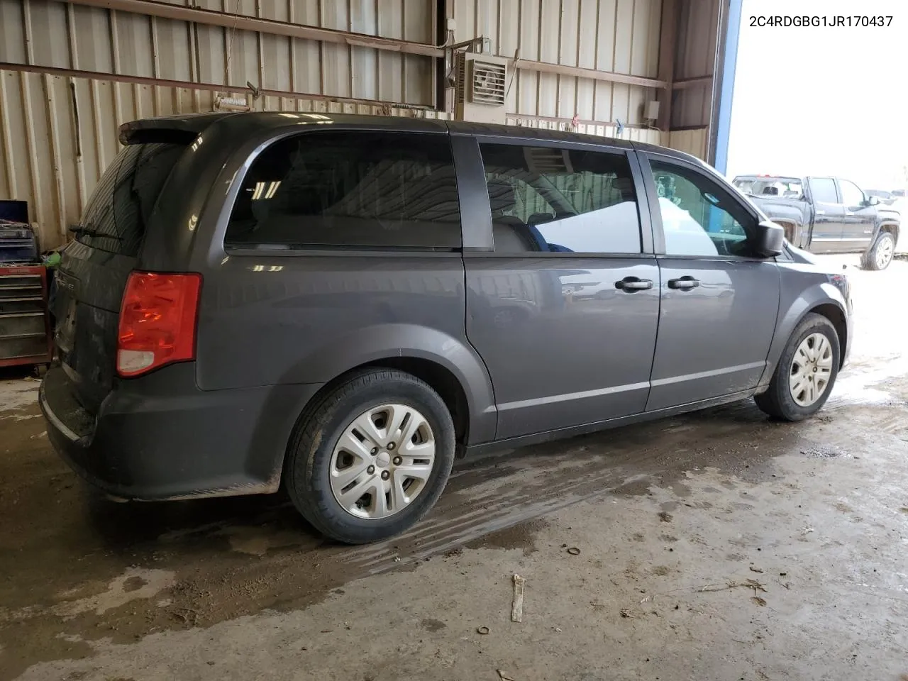 2C4RDGBG1JR170437 2018 Dodge Grand Caravan Se