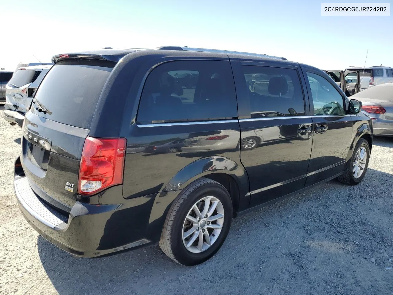 2C4RDGCG6JR224202 2018 Dodge Grand Caravan Sxt