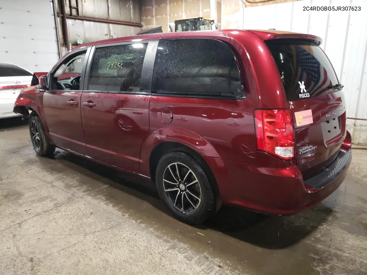 2C4RDGBG5JR307623 2018 Dodge Grand Caravan Se